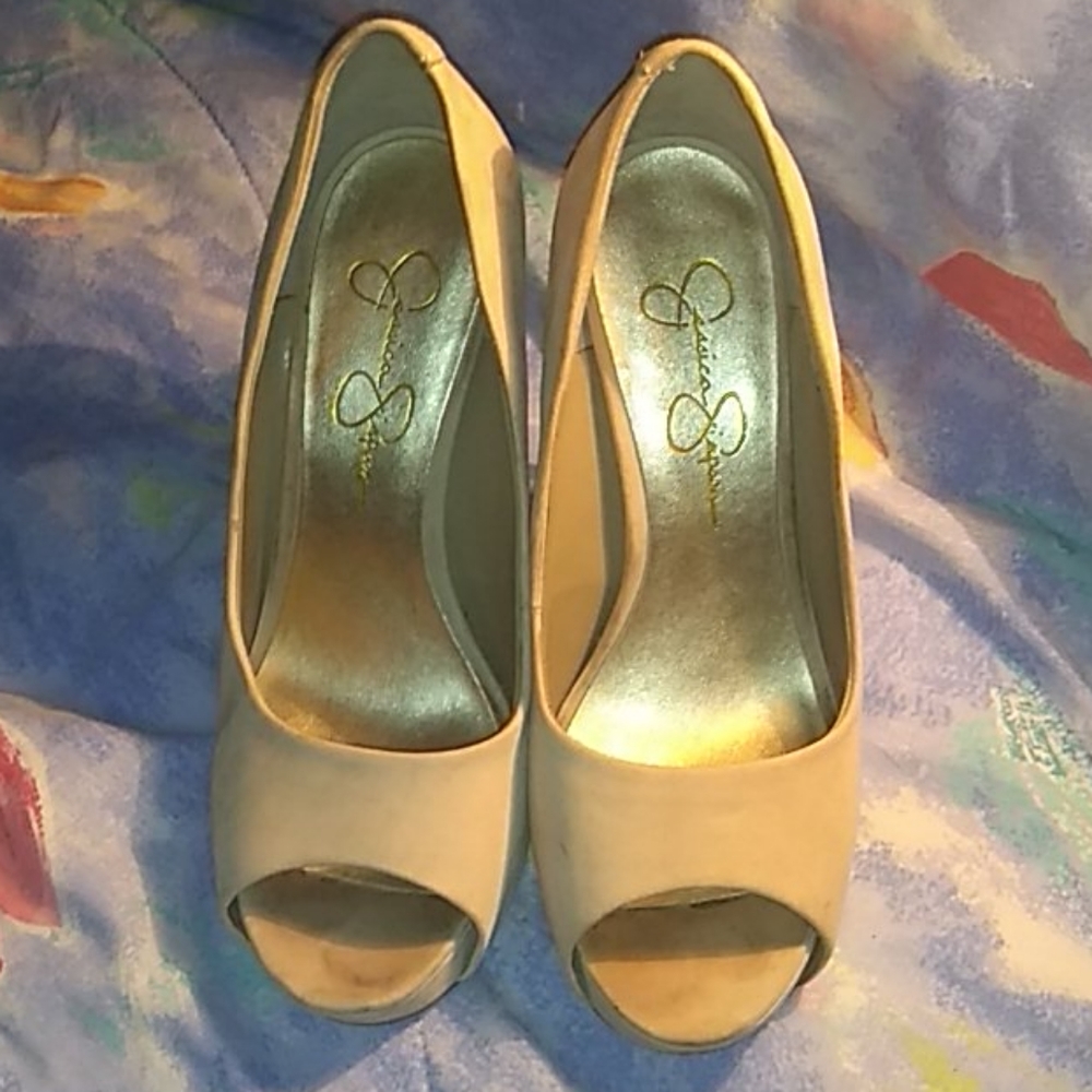 Jessica Simpson Women's Amanda's Heels / Size 7B